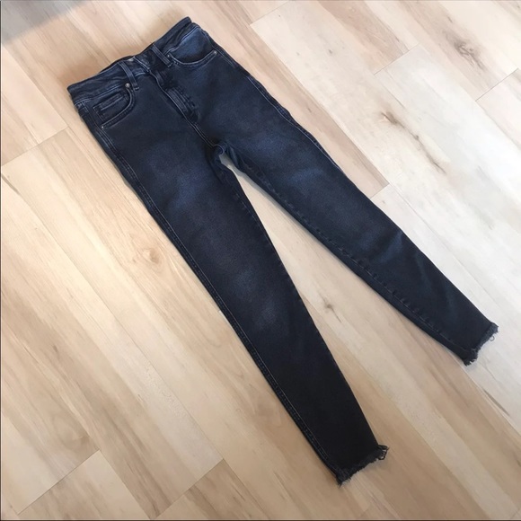 Free People Raw High-Rise Denim Jeggings - Black - Picture 3 of 6